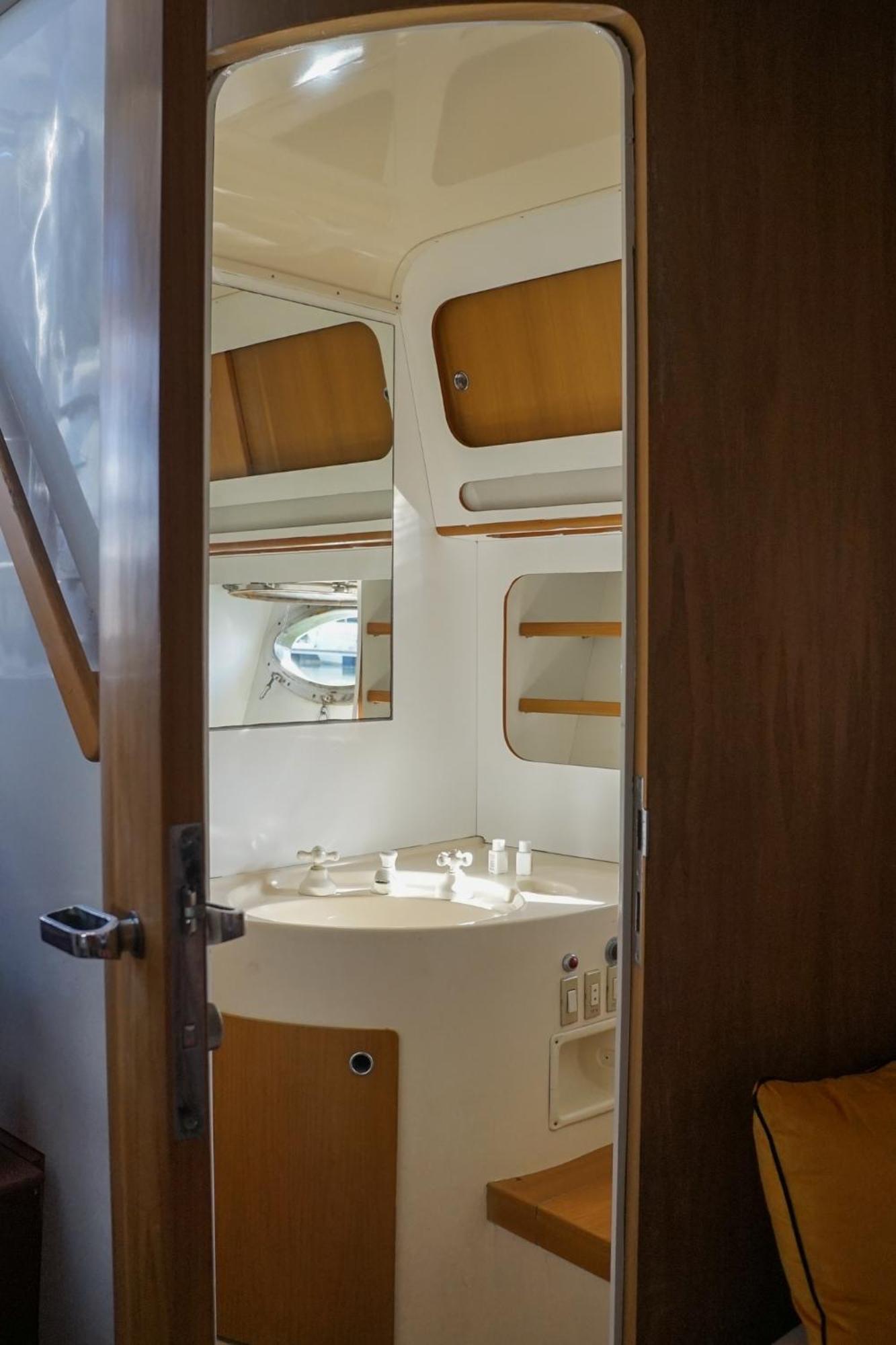 Bateau Cocoon En Amoureux Bordeaux Exterior foto